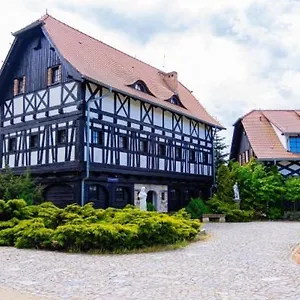 Nocleg ze śniadaniem Karczma Rzym Dwór, Wrocław