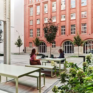  Apartment Basecamp